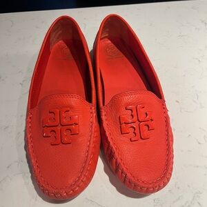 Tory Burch Lowell loafers size 8.5 tomato orange red